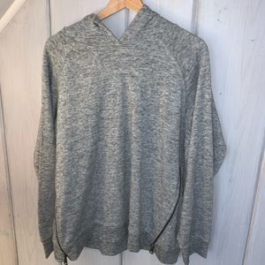 Hoodie (with zippers on the lower sides)